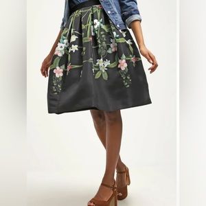 TED BAKER “ Emmelin “ secret trellis floral print fit and flare sz 0’